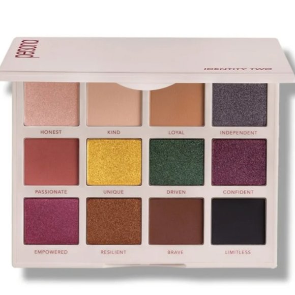 Persona Identity Two Eyeshadow Palette - Picture 5 of 7